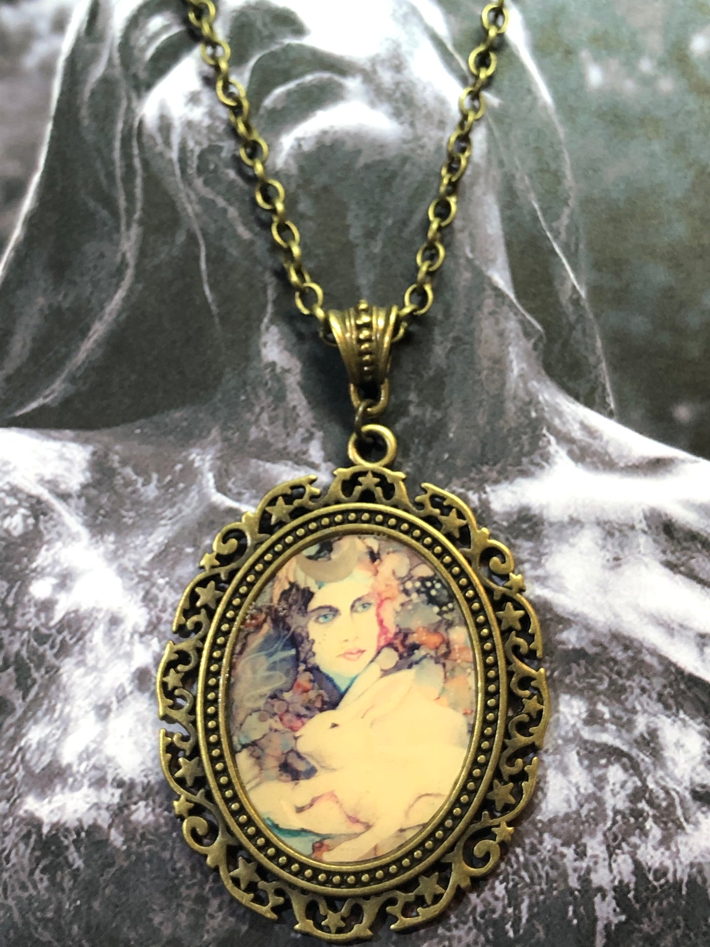 Venus Art Print Necklace